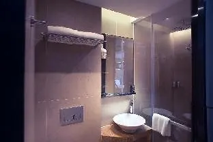 Soravit On Granville Hong Kong Hotel