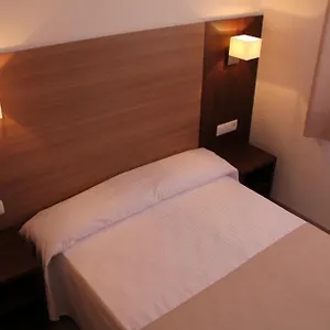 https://hotel-victoria.topcostabravahotels.com