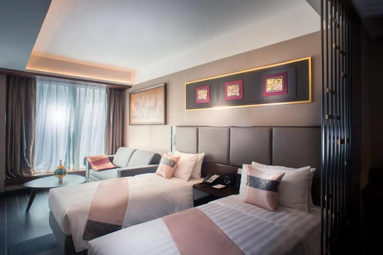 Soravit On Granville Hongkong