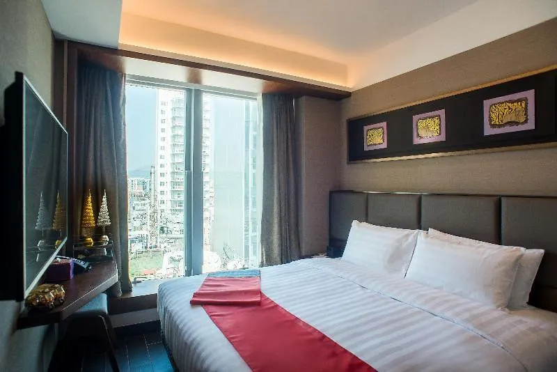 Soravit On Granville Hongkong Chiny